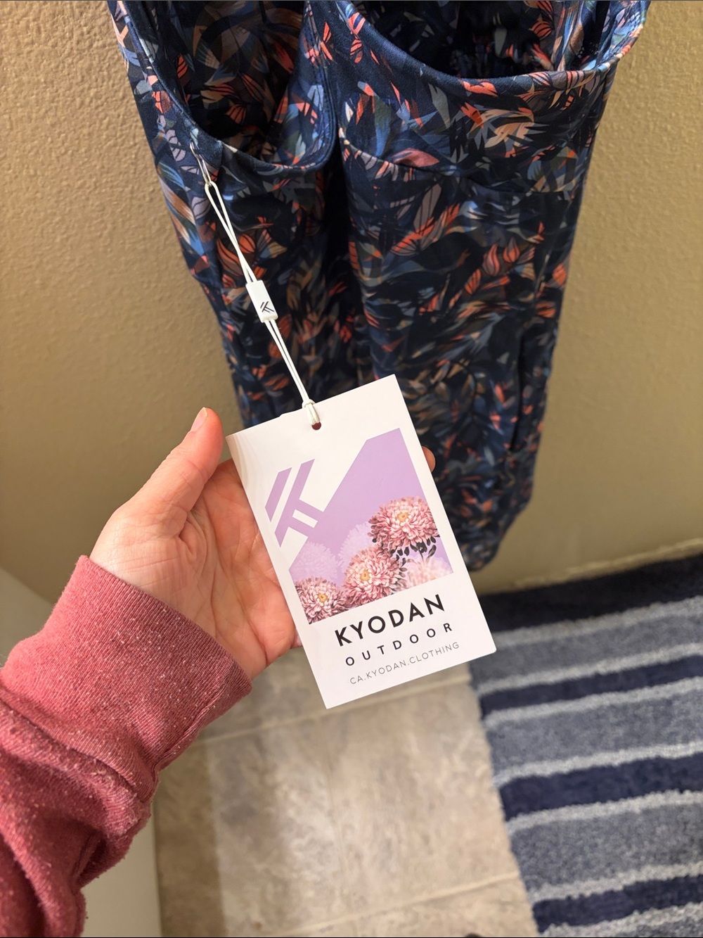 Kyodan Navy Blue Floral Midi Dress with Coral Accents - Picture 3 of 4